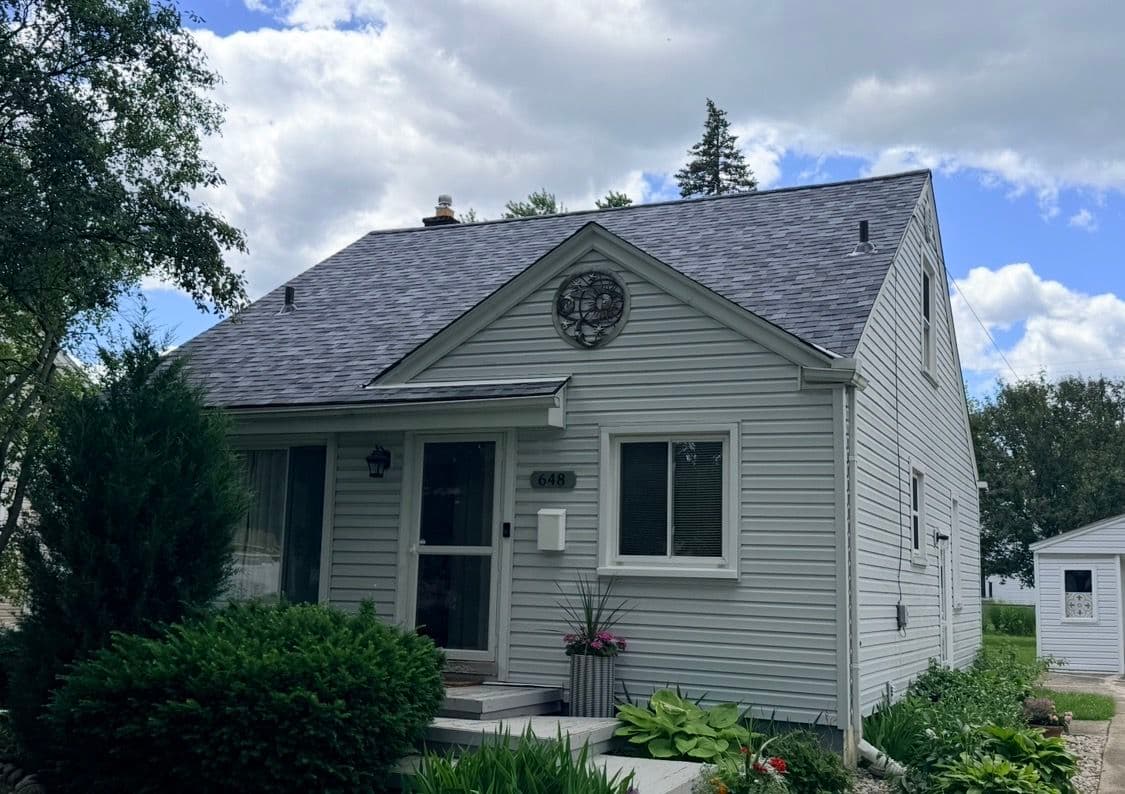 Gallery photos for Full Roof Replacement with Owens Corning Duration Designer Shingles: Image #2