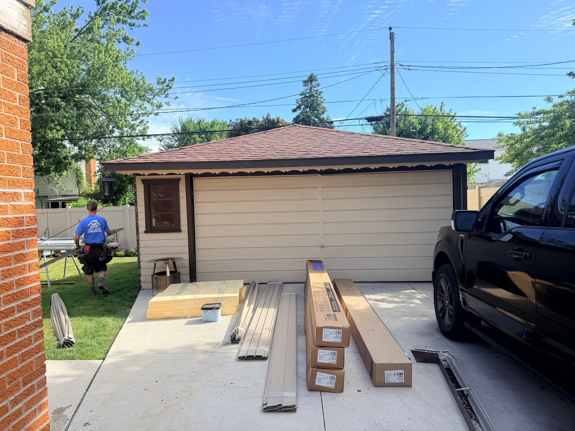 Gallery photos for Trim and Siding Repair Underway on This Brick Ranch: Image #5